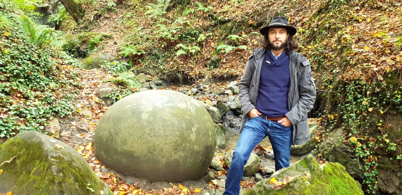 Kugle u Zavidovicima, kamene kugle, Neven Carin, Semir Osmanagic, Piramida, Visoko